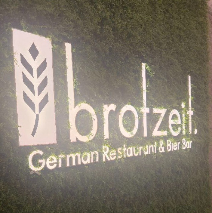 Brotzeit Podium